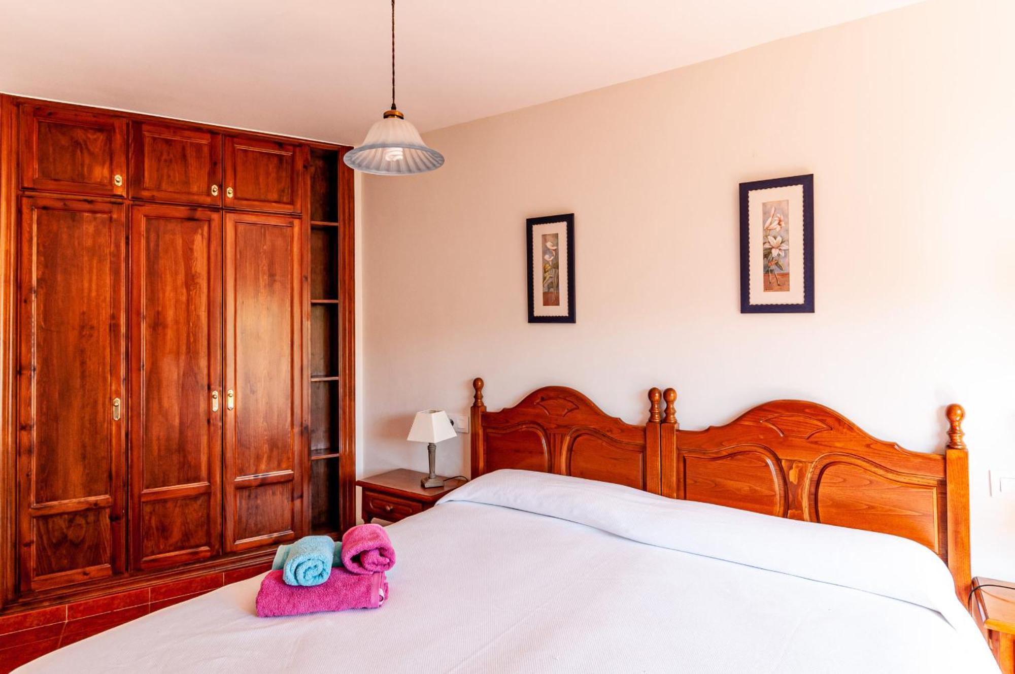 Apartamentos La Regoria Arenas De Cabrales Extérieur photo