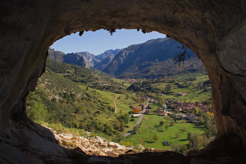 Apartamentos La Regoria Arenas De Cabrales Extérieur photo