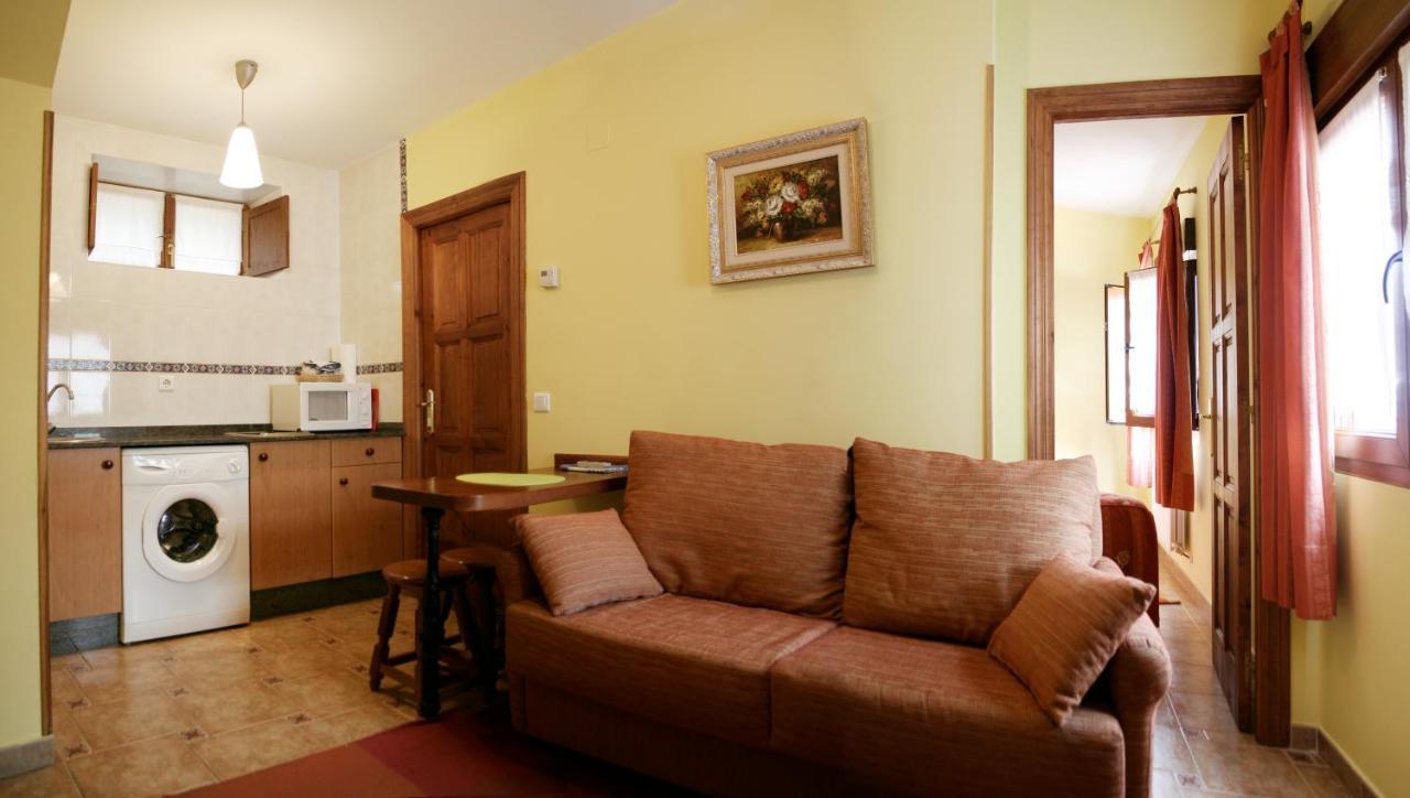 Apartamentos La Regoria Arenas De Cabrales Extérieur photo